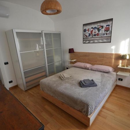 Casa Nel Borgo Vicinissima Al Centro Di Torino Turim Exterior foto